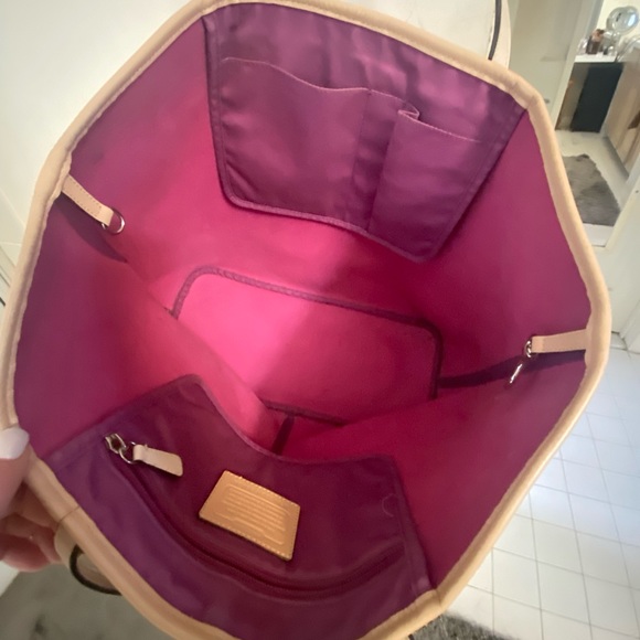 Gorgeous Coach tote! It is a soft, powdery purple color in EUC. - Picture 5 of 6